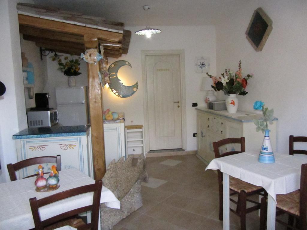 לה מדלנה Bed & Breakfast Mare Isole מראה חיצוני תמונה