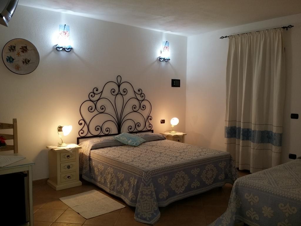 לה מדלנה Bed & Breakfast Mare Isole מראה חיצוני תמונה