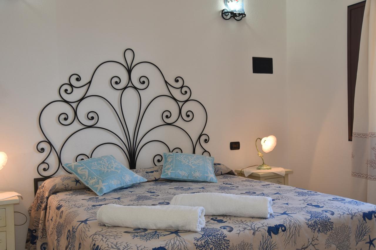לה מדלנה Bed & Breakfast Mare Isole מראה חיצוני תמונה