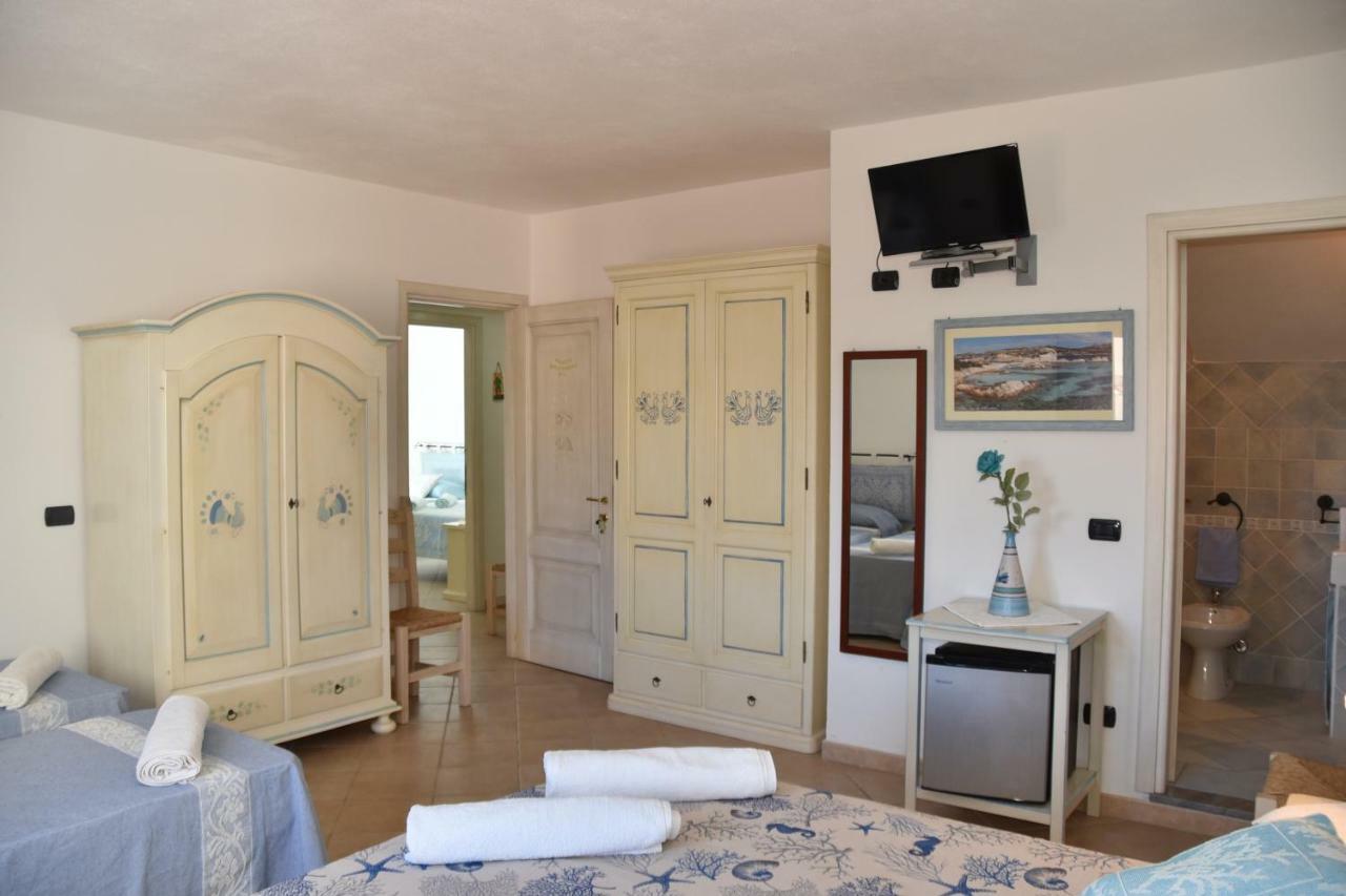 לה מדלנה Bed & Breakfast Mare Isole מראה חיצוני תמונה